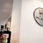 Dorfplatzl Garni & Apartmanhotel Tux