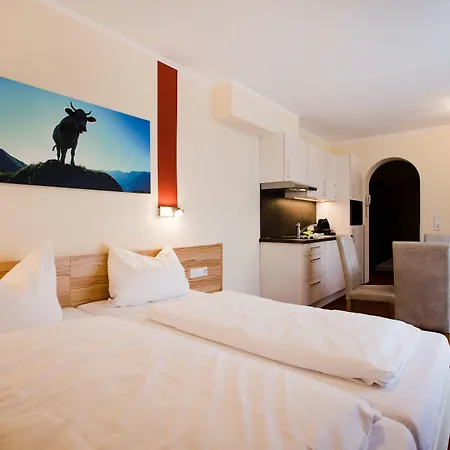 Aparthotel Dorfplatzl Garni Apartments & B&B Aparthotel 4*