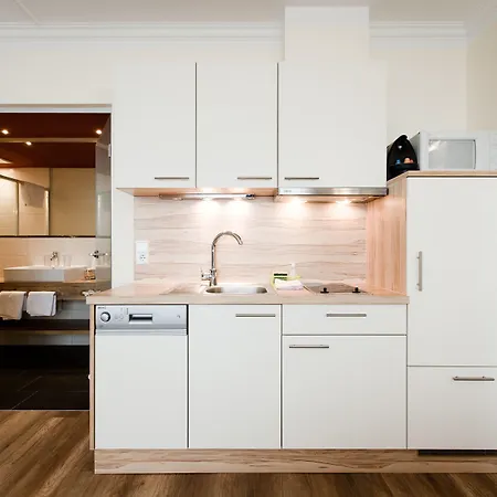 Aparthotel Dorfplatzl Garni Apartments & B&B