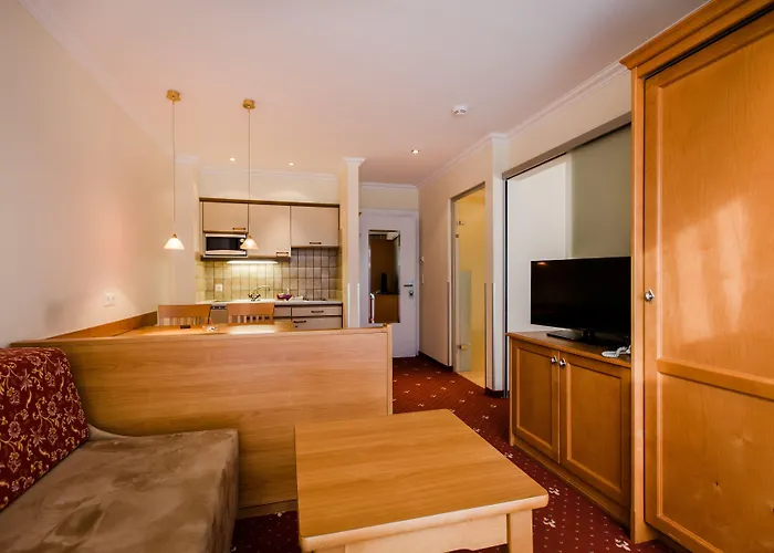 Aparthotel Aparthotel Dorfplatzl Garni Apartments & B&B 4*