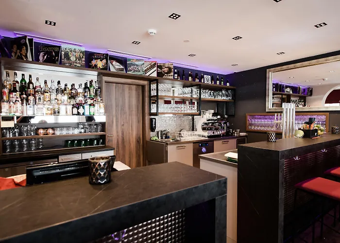 Aparthotel Dorfplatzl Garni Apartments & B&B