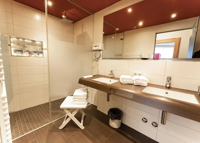 Dorfplatzl Garni & Apartahotel 4*