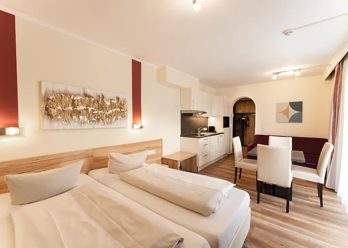 Apartahotel Dorfplatzl Garni &