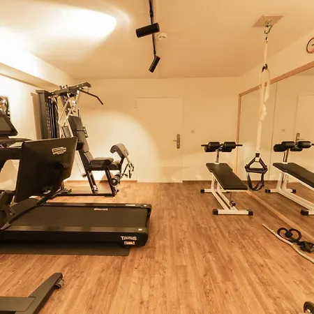 Apart-hotel Dorfplatzl Garni