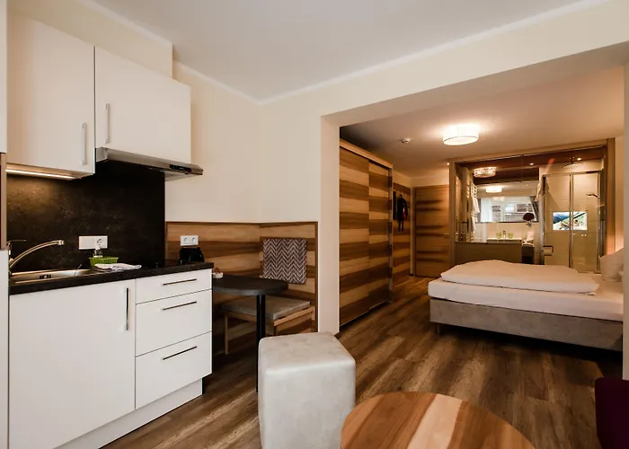 Dorfplatzl Garni & Ξενοδοχείο με διαμερίσματα 4*