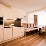 Dorfplatzl Garni & Appart hôtel Tux